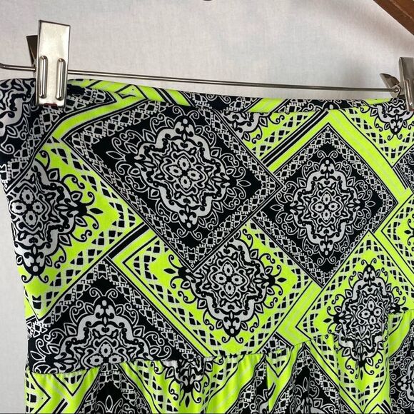 Colorful Gray & Greenprint Wide Flair Leg Palazzo Pants By Yetta M - Picture 2 of 4